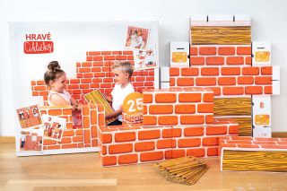 🎓 Hravé cihličky pro školy a školky za výhodné ceny! 🧱 Věříme, že každé dítě by mělo mít příležitost rozvíjet svou...